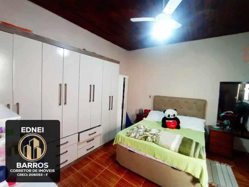 Foto 9 de Casa com 1 quarto à venda em Jardim Rio Branco, Sao Vicente - SP