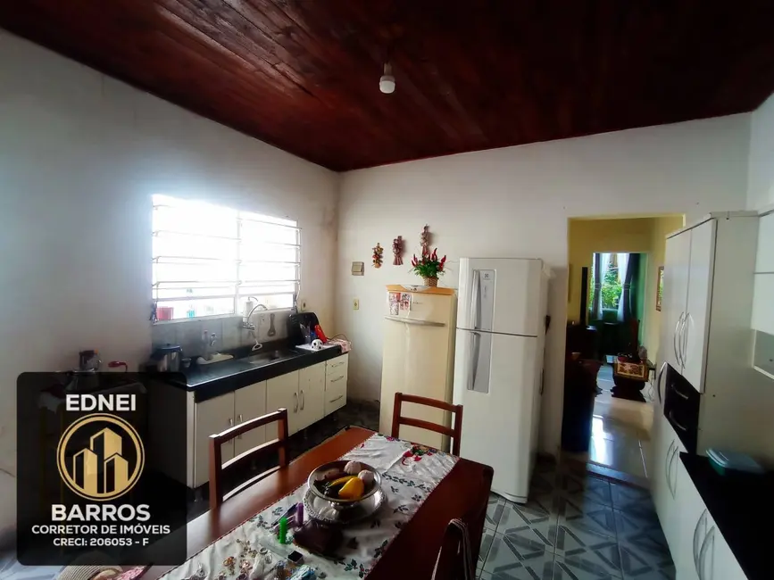 Foto 6 de Casa com 1 quarto à venda em Jardim Rio Branco, Sao Vicente - SP