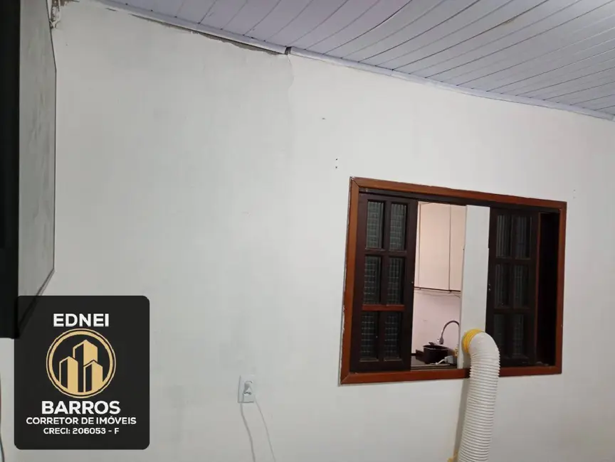 Foto 8 de Casa com 2 quartos à venda, 270m2 em Parque Continental, Sao Vicente - SP