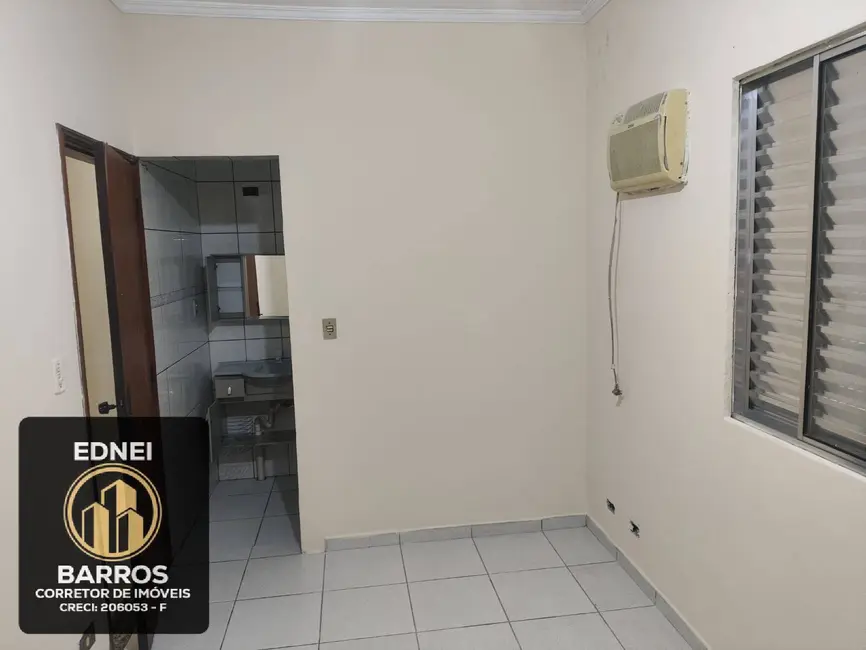 Foto 7 de Casa com 2 quartos à venda, 150m2 em Jardim Rio Branco, Sao Vicente - SP