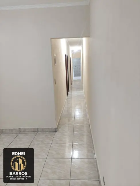 Foto 5 de Casa com 2 quartos à venda, 150m2 em Jardim Rio Branco, Sao Vicente - SP