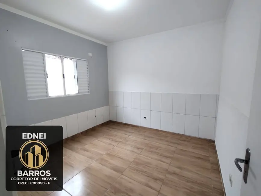 Foto 4 de Casa de Condomínio com 2 quartos à venda, 64m2 em Parque Continental, Sao Vicente - SP