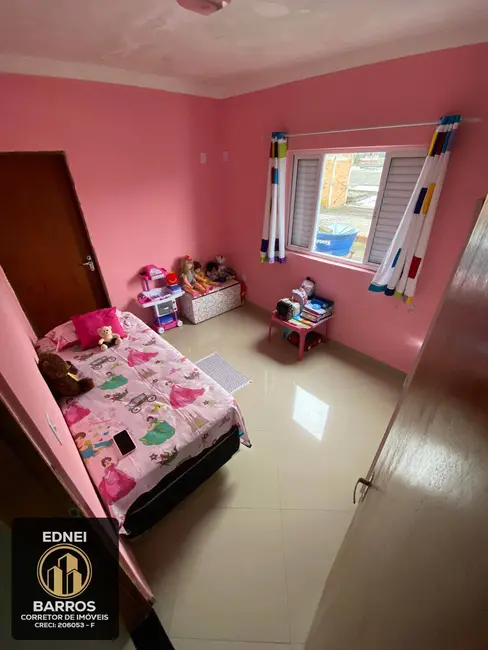 Foto 6 de Sobrado com 3 quartos à venda, 125m2 em Ribeirópolis, Praia Grande - SP