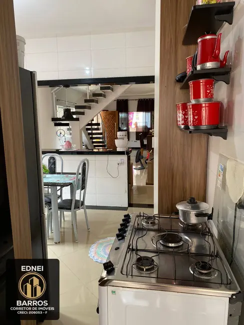 Foto 2 de Sobrado com 3 quartos à venda, 125m2 em Ribeirópolis, Praia Grande - SP
