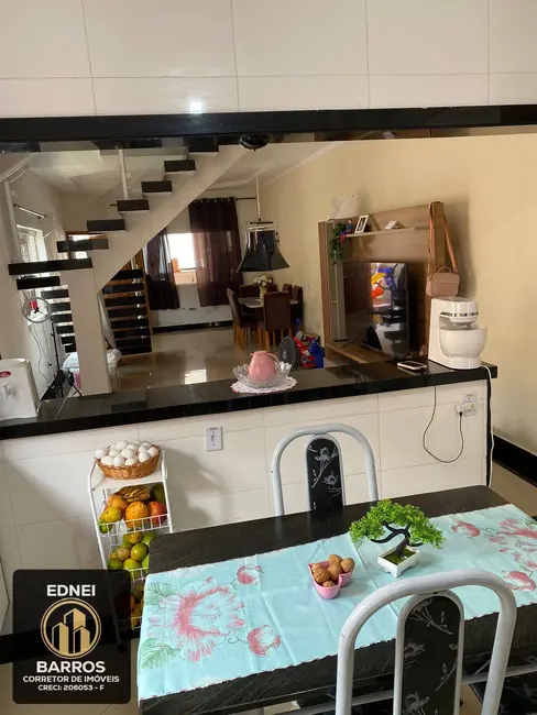 Foto 1 de Sobrado com 3 quartos à venda, 125m2 em Ribeirópolis, Praia Grande - SP