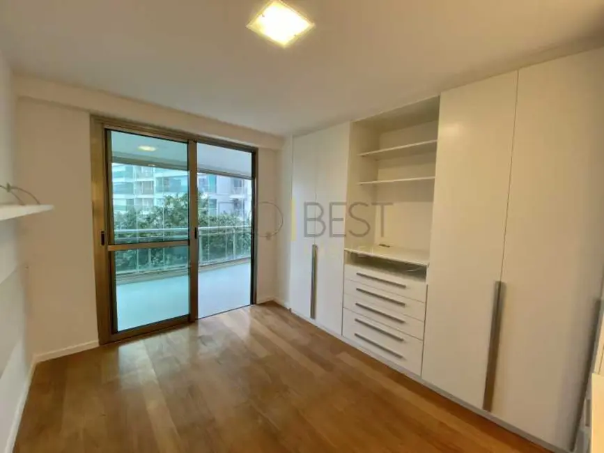 Foto 9 de Apartamento com 4 quartos à venda e para alugar, 330m2 em Rio De Janeiro - RJ