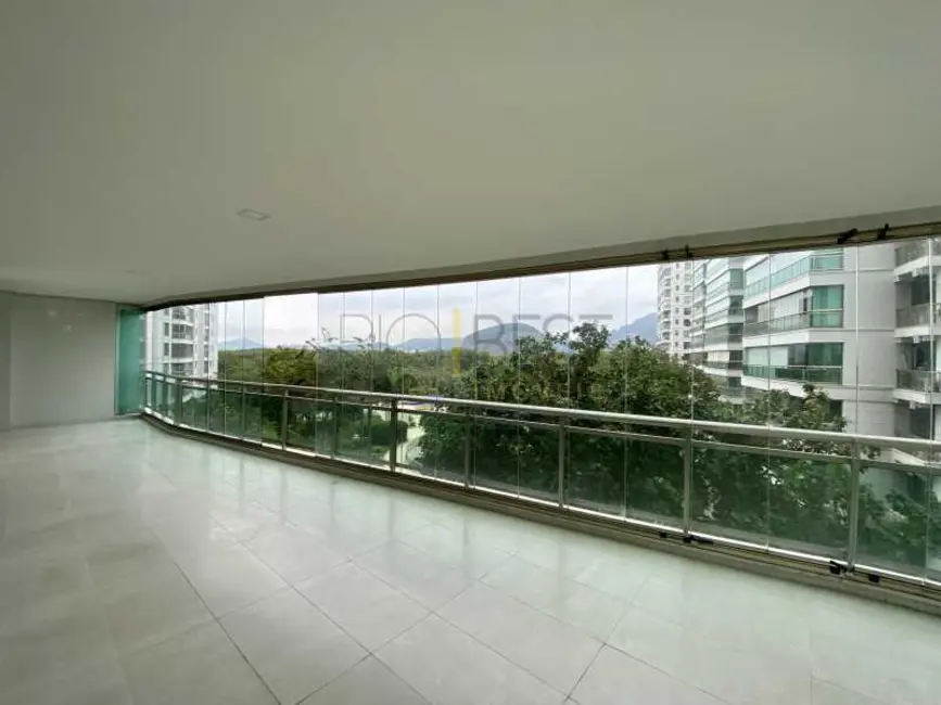 Foto 4 de Apartamento com 4 quartos à venda e para alugar, 330m2 em Rio De Janeiro - RJ