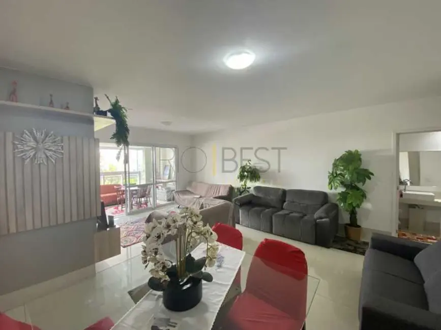 Foto 3 de Apartamento com 4 quartos à venda, 180m2 em Rio De Janeiro - RJ