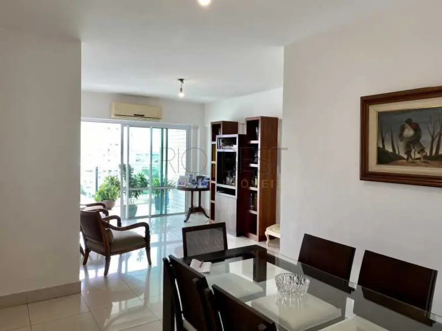 Apartamento com 3 quartos à venda e para alugar, 127m2 em Rio De Janeiro - RJ - imagem 3 Foto 3 de Apartamento com 3 quartos à venda e para alugar, 127m2 em Rio De Janeiro - RJ