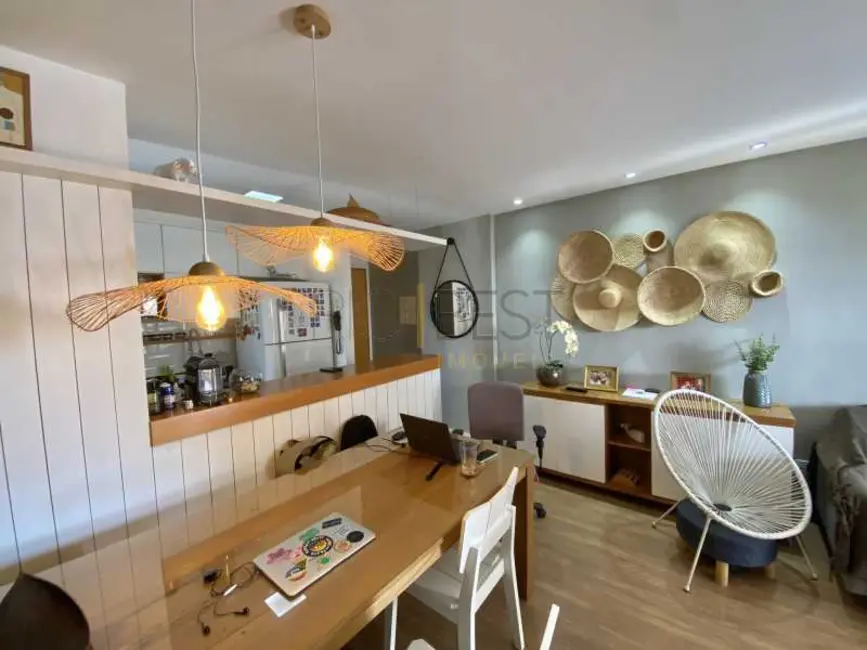 Foto 2 de Apartamento com 3 quartos à venda e para alugar, 80m2 em Rio De Janeiro - RJ