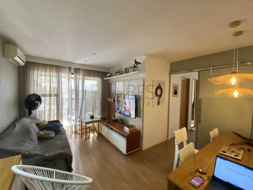 Foto 1 de Apartamento com 3 quartos à venda e para alugar, 80m2 em Rio De Janeiro - RJ