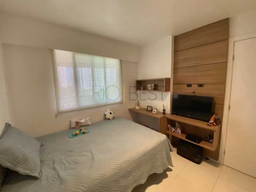 Foto 9 de Apartamento com 3 quartos à venda, 127m2 em Rio De Janeiro - RJ