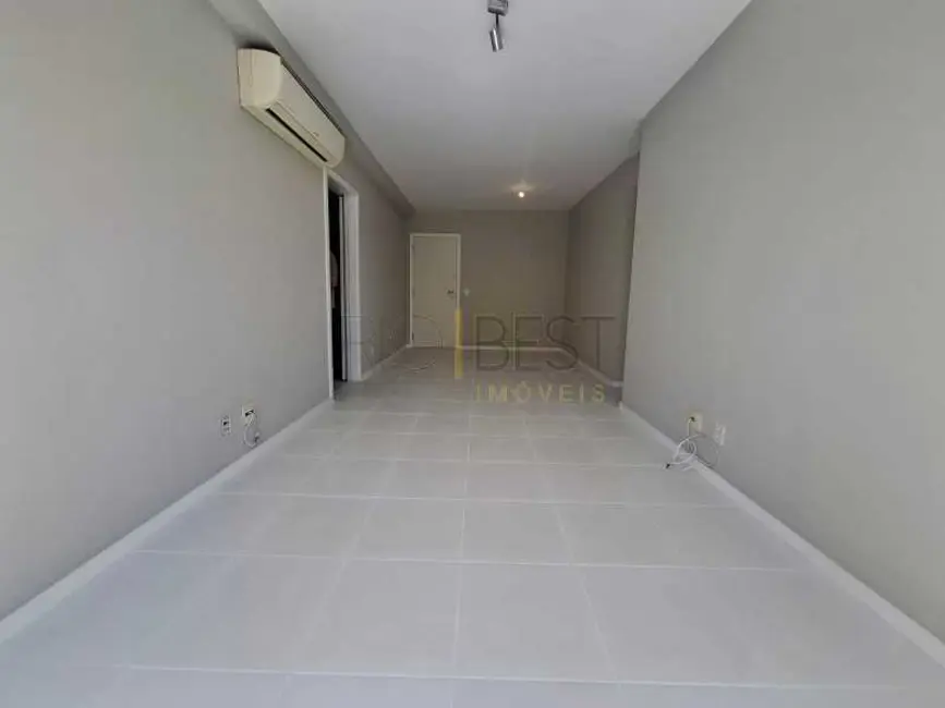 Foto 9 de Apartamento com 2 quartos à venda, 80m2 em Rio De Janeiro - RJ