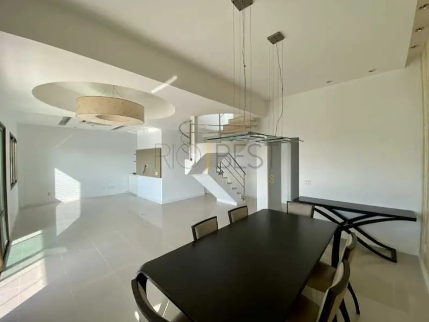 Foto 1 de Cobertura com 4 quartos à venda, 327m2 em Rio De Janeiro - RJ