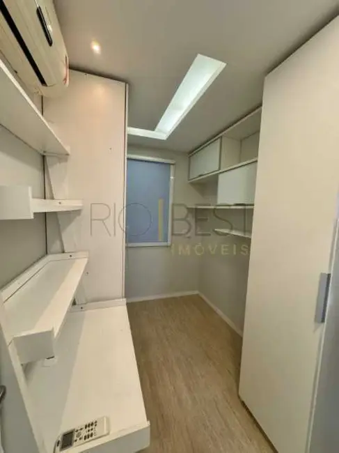 Apartamento com 3 quartos para alugar, 110m2 em Rio De Janeiro - RJ - imagem 8 Foto 8 de Apartamento com 3 quartos para alugar, 110m2 em Rio De Janeiro - RJ