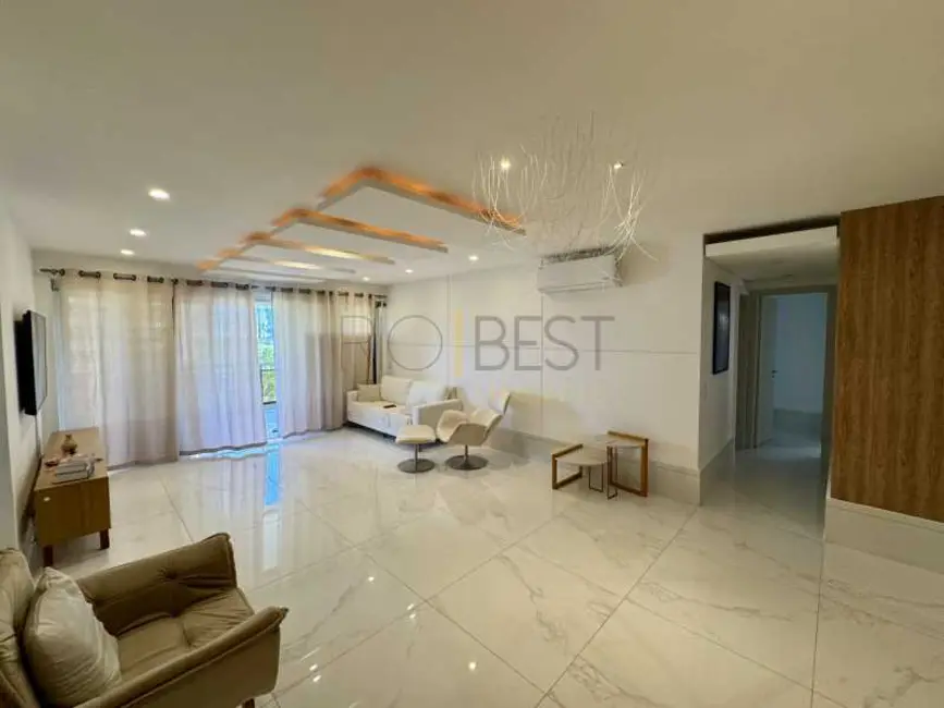 Foto 2 de Apartamento com 3 quartos à venda, 157m2 em Rio De Janeiro - RJ