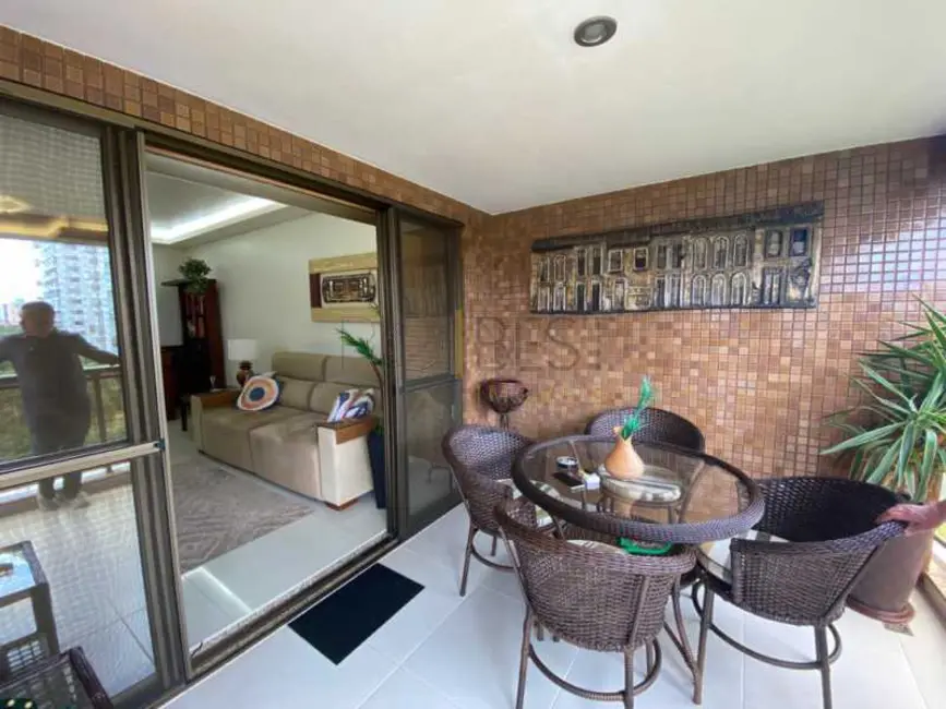 Foto 2 de Apartamento com 4 quartos à venda, 150m2 em Rio De Janeiro - RJ