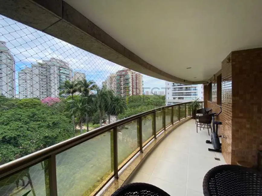 Foto 1 de Apartamento com 4 quartos à venda, 150m2 em Rio De Janeiro - RJ