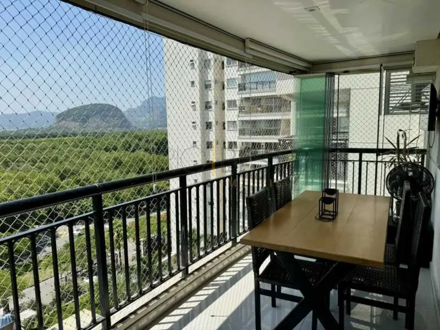 Apartamento com 2 quartos à venda, 77m2 em Rio De Janeiro - RJ - imagem 2 Foto 2 de Apartamento com 2 quartos à venda, 77m2 em Rio De Janeiro - RJ