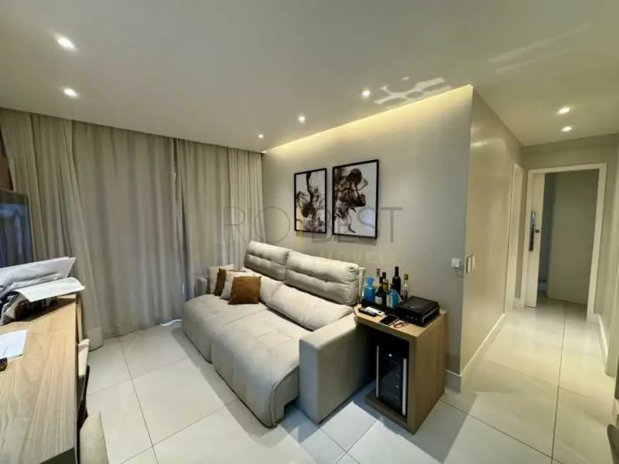 Apartamento com 2 quartos à venda, 77m2 em Rio De Janeiro - RJ - imagem 8 Foto 8 de Apartamento com 2 quartos à venda, 77m2 em Rio De Janeiro - RJ