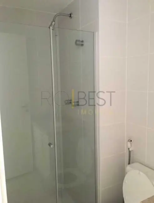 Apartamento com 2 quartos para alugar, 76m2 em Rio De Janeiro - RJ - imagem 9 Foto 9 de Apartamento com 2 quartos para alugar, 76m2 em Rio De Janeiro - RJ