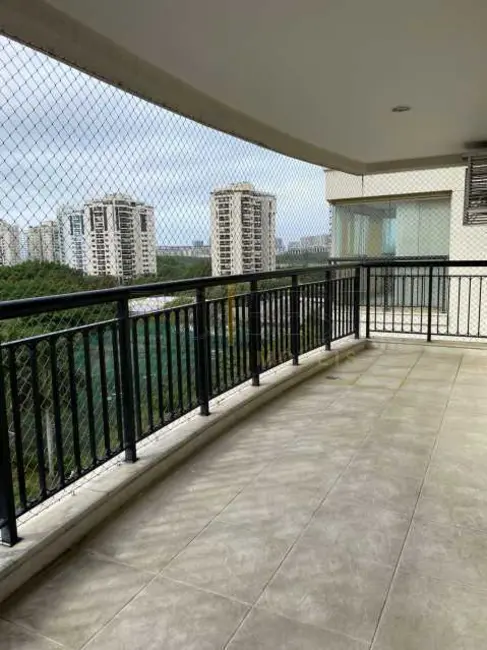 Apartamento com 2 quartos para alugar, 76m2 em Rio De Janeiro - RJ - imagem 3 Foto 3 de Apartamento com 2 quartos para alugar, 76m2 em Rio De Janeiro - RJ