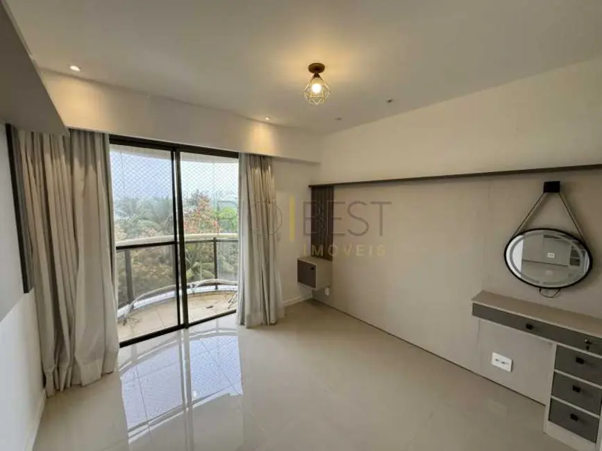 Foto 8 de Apartamento com 3 quartos para alugar, 126m2 em Rio De Janeiro - RJ