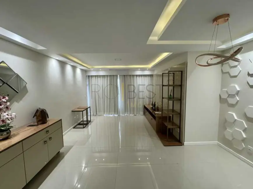 Foto 3 de Apartamento com 3 quartos para alugar, 126m2 em Rio De Janeiro - RJ