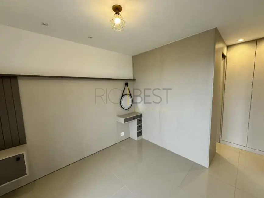 Foto 9 de Apartamento com 3 quartos para alugar, 126m2 em Rio De Janeiro - RJ