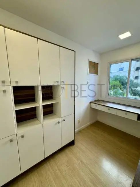 Apartamento com 3 quartos para alugar, 92m2 em Rio De Janeiro - RJ - imagem 8 Foto 8 de Apartamento com 3 quartos para alugar, 92m2 em Rio De Janeiro - RJ