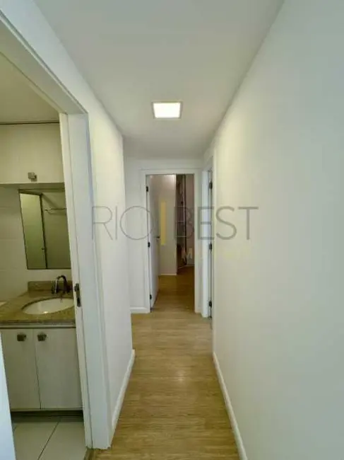 Apartamento com 3 quartos para alugar, 92m2 em Rio De Janeiro - RJ - imagem 6 Foto 6 de Apartamento com 3 quartos para alugar, 92m2 em Rio De Janeiro - RJ