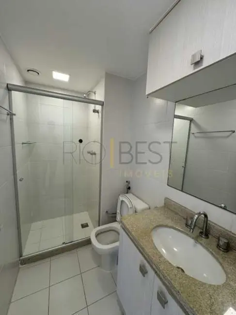 Apartamento com 3 quartos para alugar, 92m2 em Rio De Janeiro - RJ - imagem 7 Foto 7 de Apartamento com 3 quartos para alugar, 92m2 em Rio De Janeiro - RJ