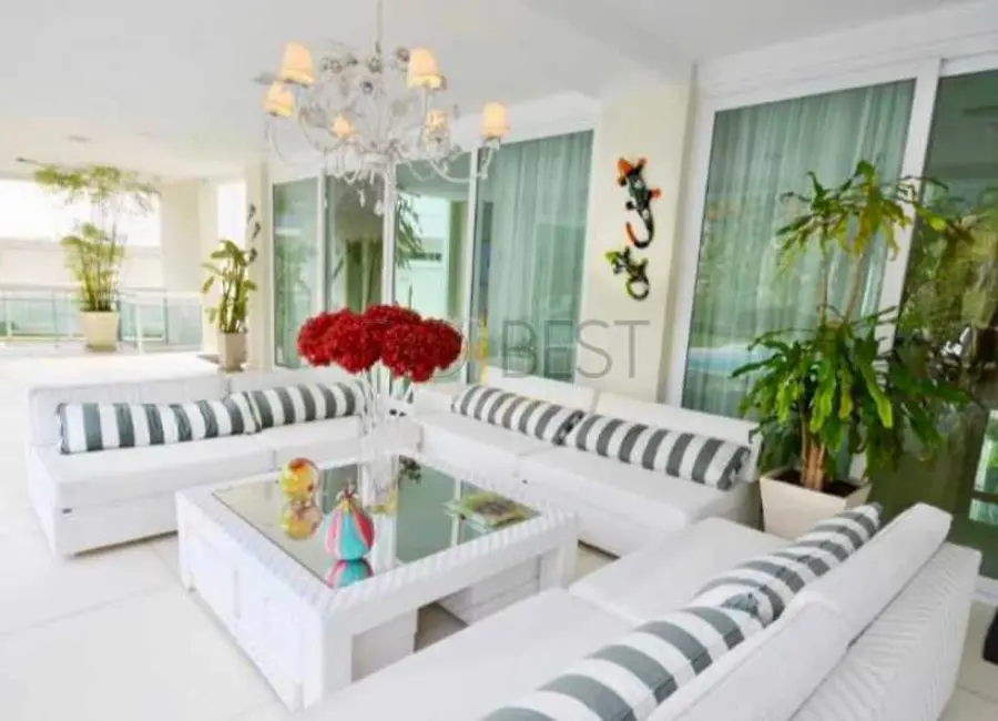 Foto 8 de Casa de Condomínio com 5 quartos para alugar, 1000m2 em Rio De Janeiro - RJ