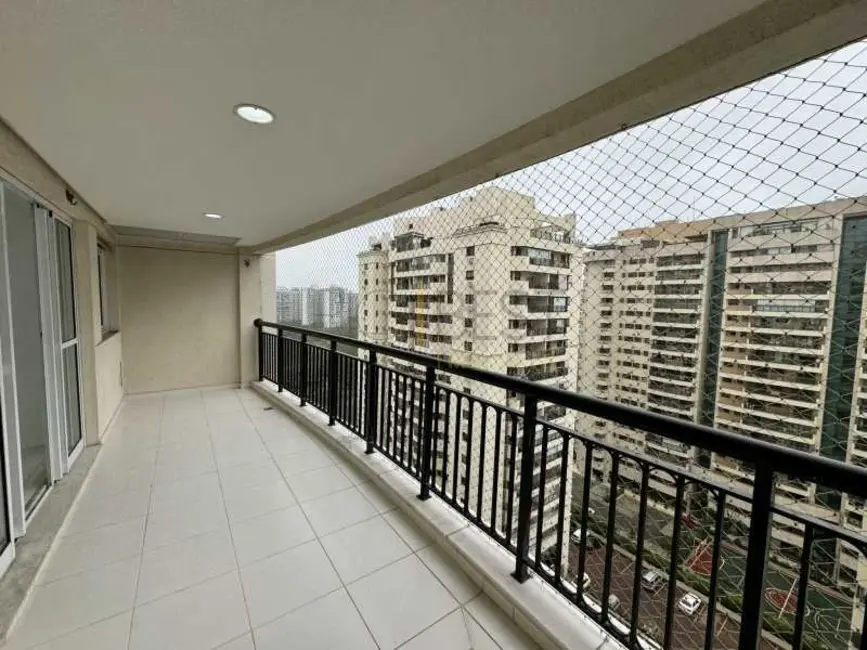 Foto 2 de Apartamento com 2 quartos para alugar, 76m2 em Rio De Janeiro - RJ