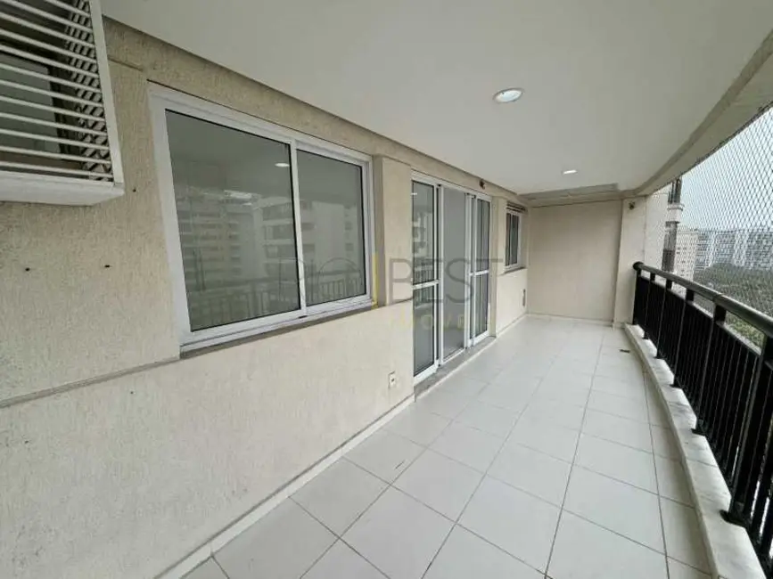 Foto 4 de Apartamento com 2 quartos para alugar, 76m2 em Rio De Janeiro - RJ