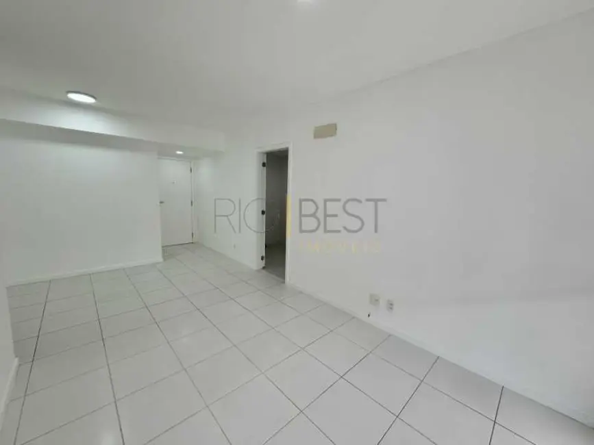 Foto 7 de Apartamento com 2 quartos para alugar, 76m2 em Rio De Janeiro - RJ