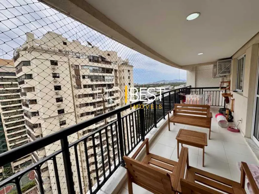 Apartamento com 2 quartos para alugar, 76m2 em Rio De Janeiro - RJ - imagem 2 Foto 2 de Apartamento com 2 quartos para alugar, 76m2 em Rio De Janeiro - RJ