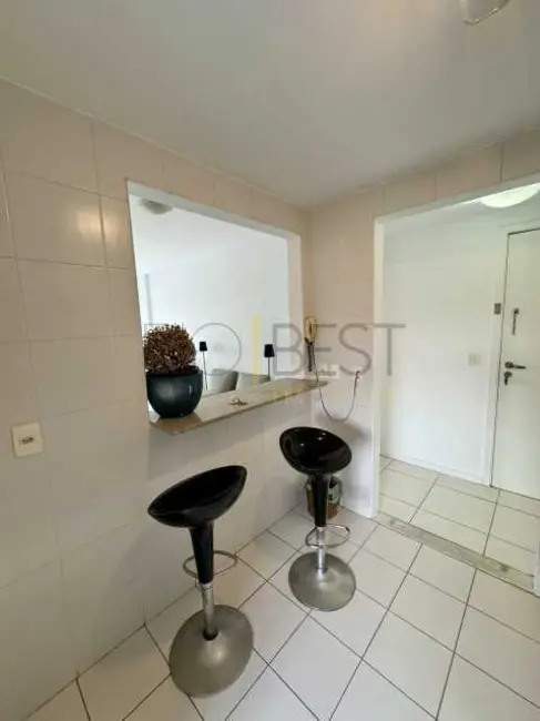 Apartamento com 3 quartos à venda e para alugar, 92m2 em Rio De Janeiro - RJ - imagem 6 Foto 6 de Apartamento com 3 quartos à venda e para alugar, 92m2 em Rio De Janeiro - RJ