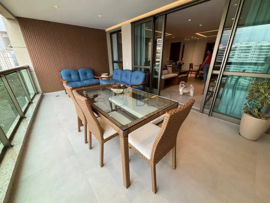 Foto 7 de Apartamento com 4 quartos para alugar, 157m2 em Rio De Janeiro - RJ