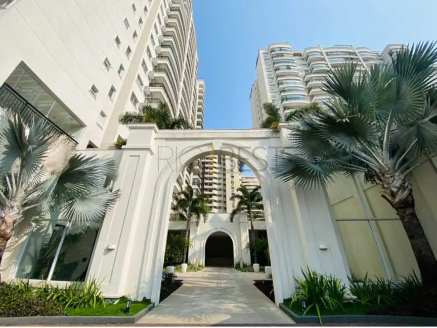 Foto 2 de Apartamento com 2 quartos à venda, 77m2 em Rio De Janeiro - RJ