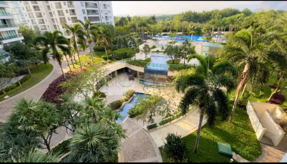 Apartamento com 4 quartos para alugar, 306m2 em Rio De Janeiro - RJ - imagem 2 Foto 2 de Apartamento com 4 quartos para alugar, 306m2 em Rio De Janeiro - RJ