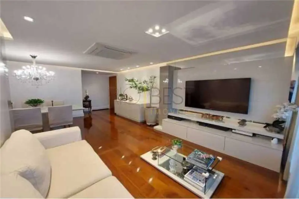 Apartamento com 4 quartos à venda, 131m2 em Rio De Janeiro - RJ - imagem 7 Foto 7 de Apartamento com 4 quartos à venda, 131m2 em Rio De Janeiro - RJ