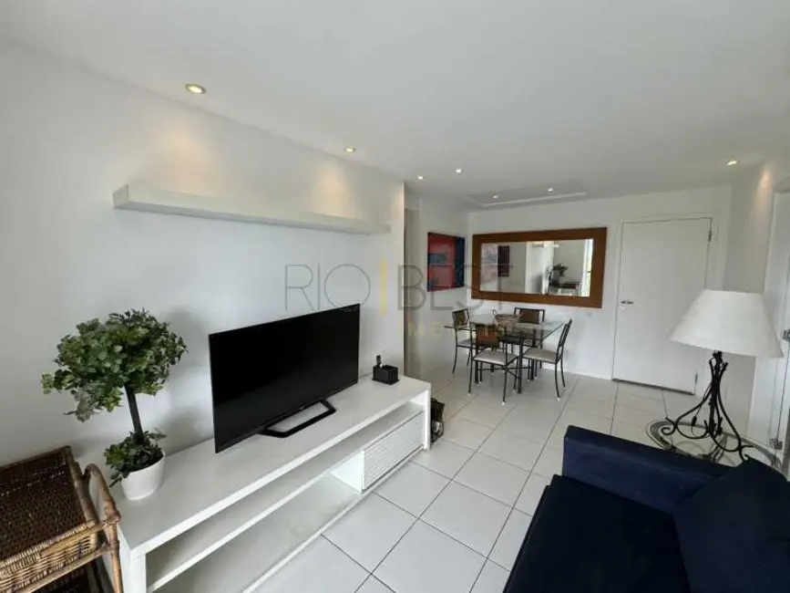 Foto 3 de Apartamento com 2 quartos à venda, 77m2 em Rio De Janeiro - RJ