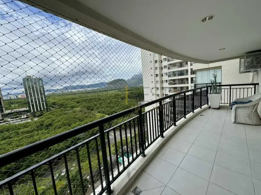 Foto 4 de Apartamento com 2 quartos à venda, 77m2 em Rio De Janeiro - RJ