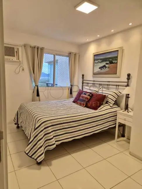 Foto 9 de Apartamento com 2 quartos à venda, 77m2 em Rio De Janeiro - RJ