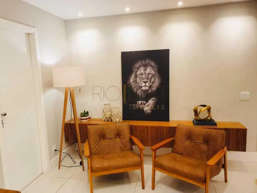 Apartamento com 2 quartos para alugar, 110m2 em Rio De Janeiro - RJ - imagem 6 Foto 6 de Apartamento com 2 quartos para alugar, 110m2 em Rio De Janeiro - RJ