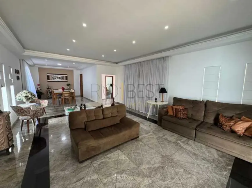 Casa de Condomínio com 5 quartos à venda, 508m2 em Rio De Janeiro - RJ - imagem 8 Foto 8 de Casa de Condomínio com 5 quartos à venda, 508m2 em Rio De Janeiro - RJ