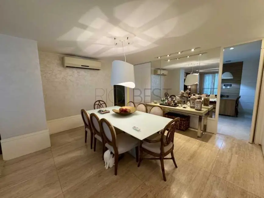 Foto 6 de Apartamento com 3 quartos à venda, 250m2 em Rio De Janeiro - RJ