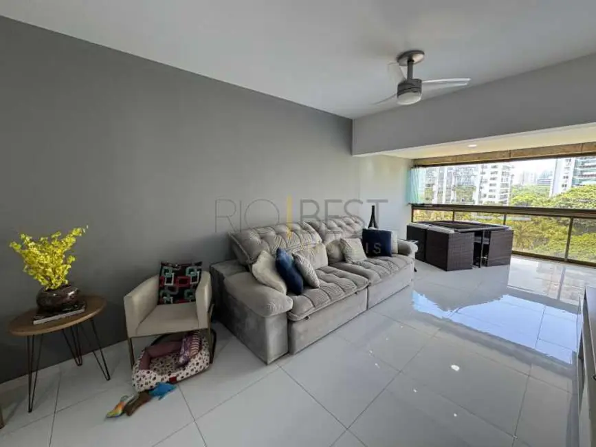 Foto 6 de Apartamento com 4 quartos à venda, 150m2 em Rio De Janeiro - RJ