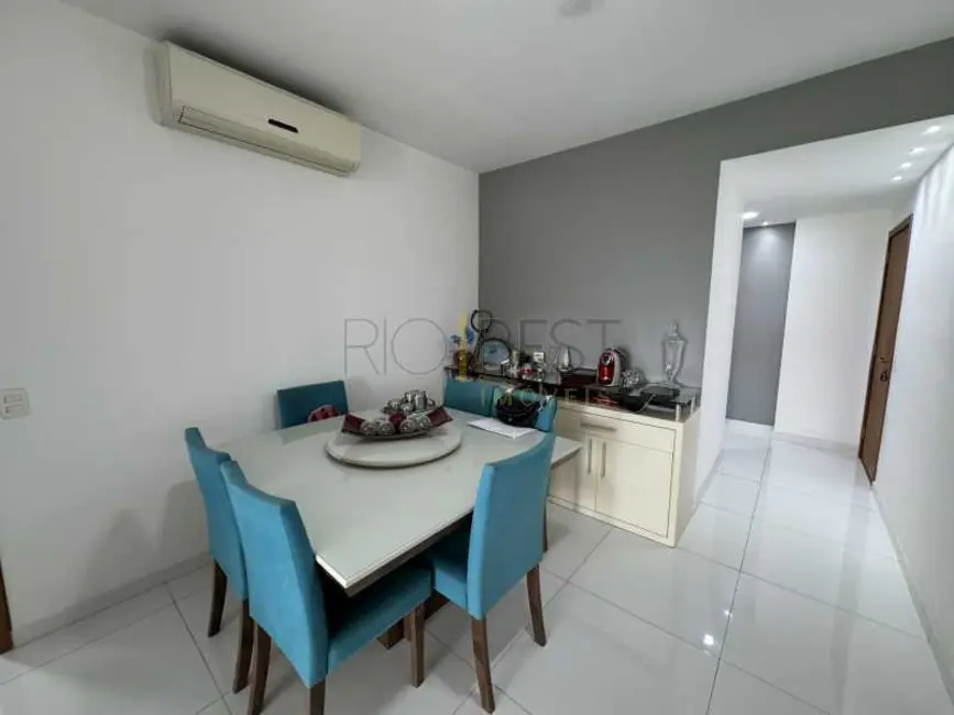 Foto 9 de Apartamento com 4 quartos à venda, 150m2 em Rio De Janeiro - RJ